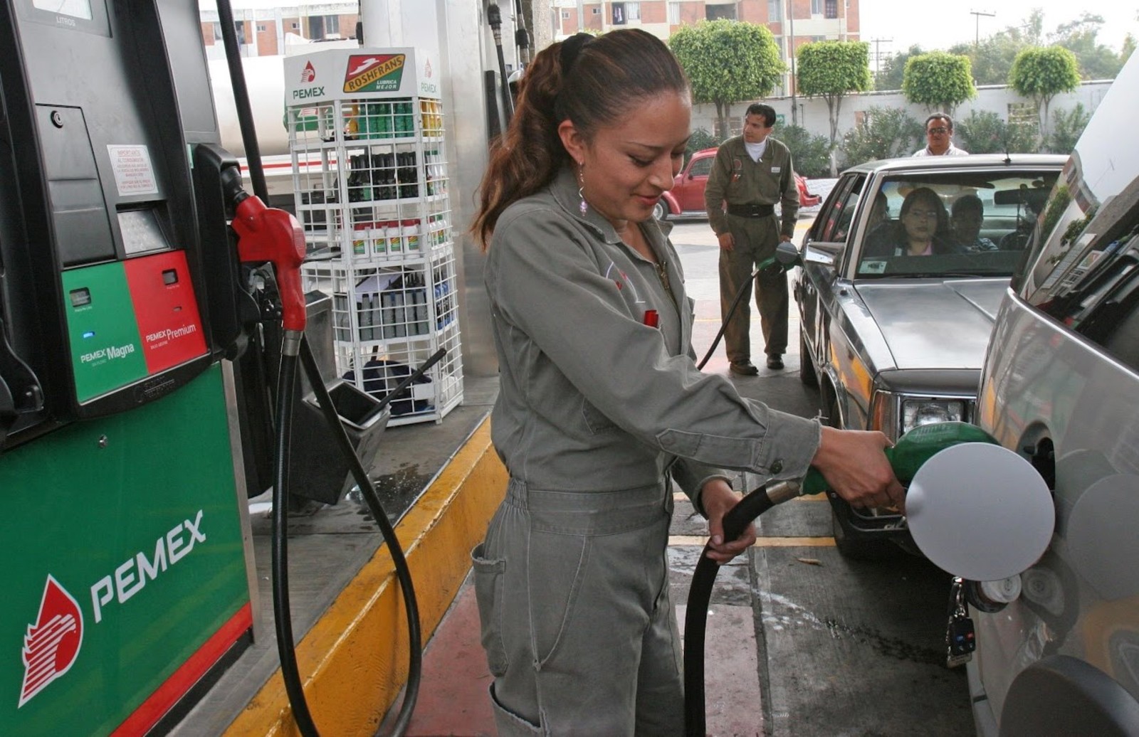 Sospechan de venta ilegal de gasolina