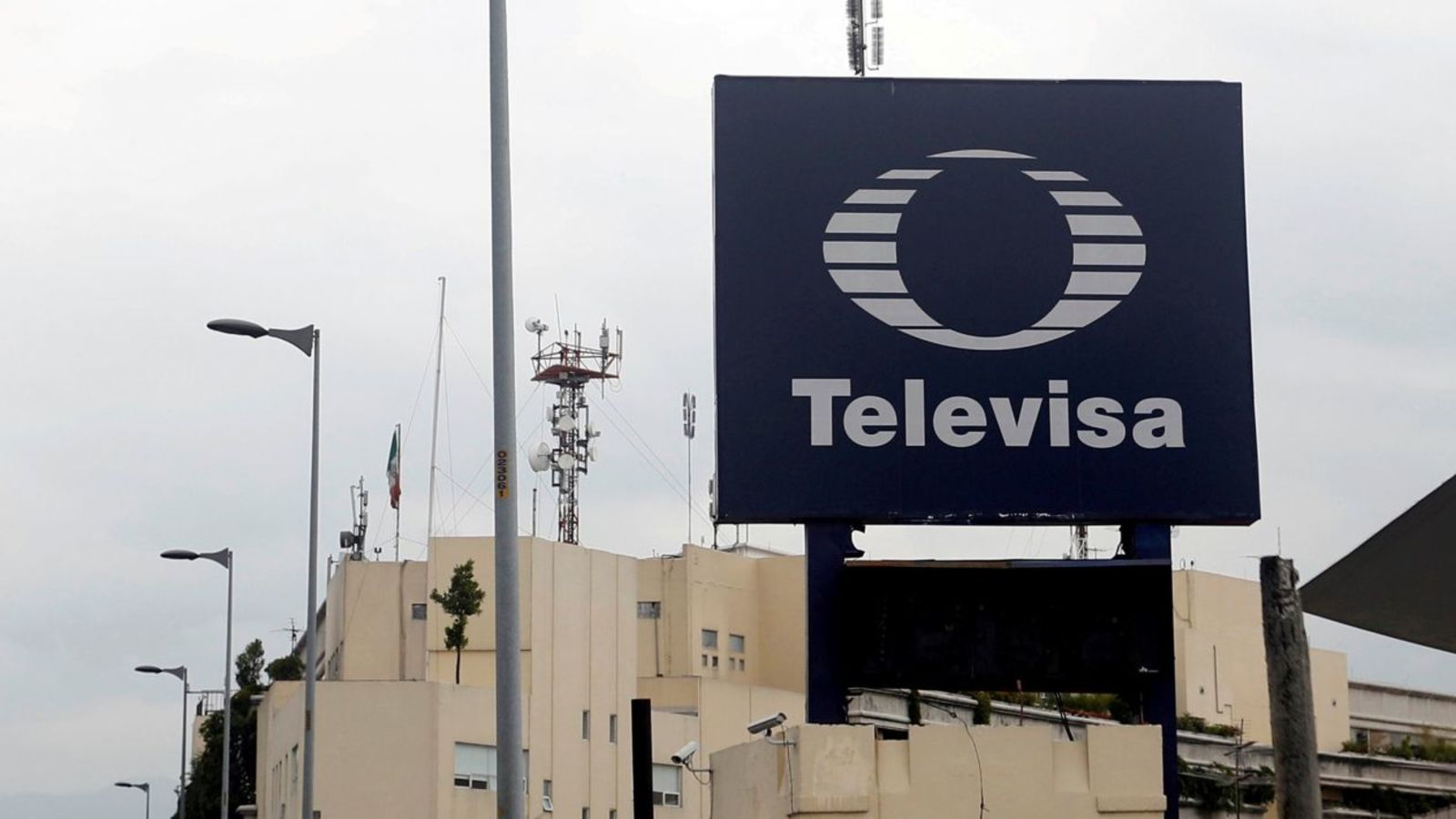 Alianza. Televisa busca producir series originales junto a grupos extranjeros. (ARCHIVO)