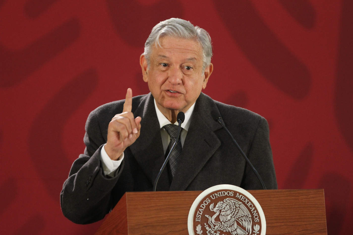 El presidente Andrés Manuel López Obrador alista la firma de un decreto para abrir los documentos secretos que son parte del archivo nacional reservado del país. (NOTIMEX)