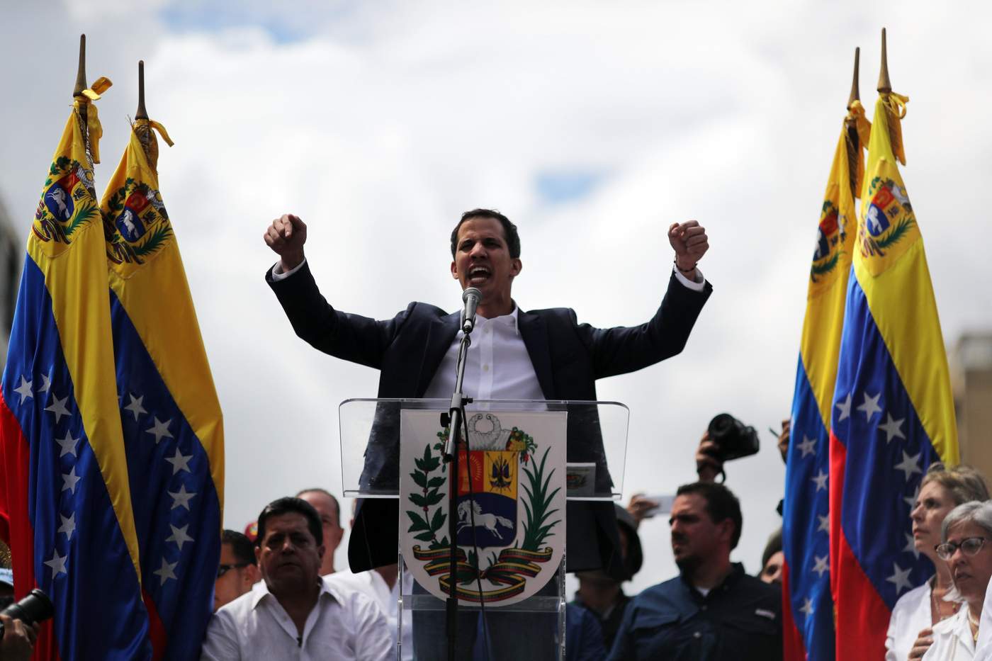 Juan Guaidó pide a diplomáticos no salir de Venezuela. (EFE) 