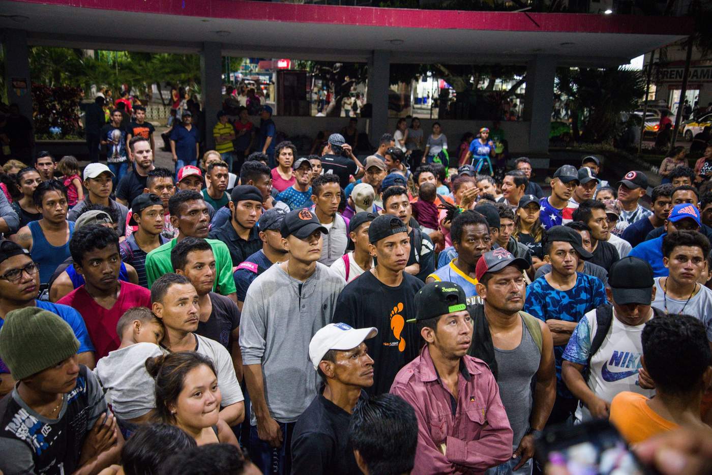 Ya no se les dejará en libertad en el país como hasta ahora, sino que serán devueltos a México mientras se resuelven sus casos. (ARCHIVO)