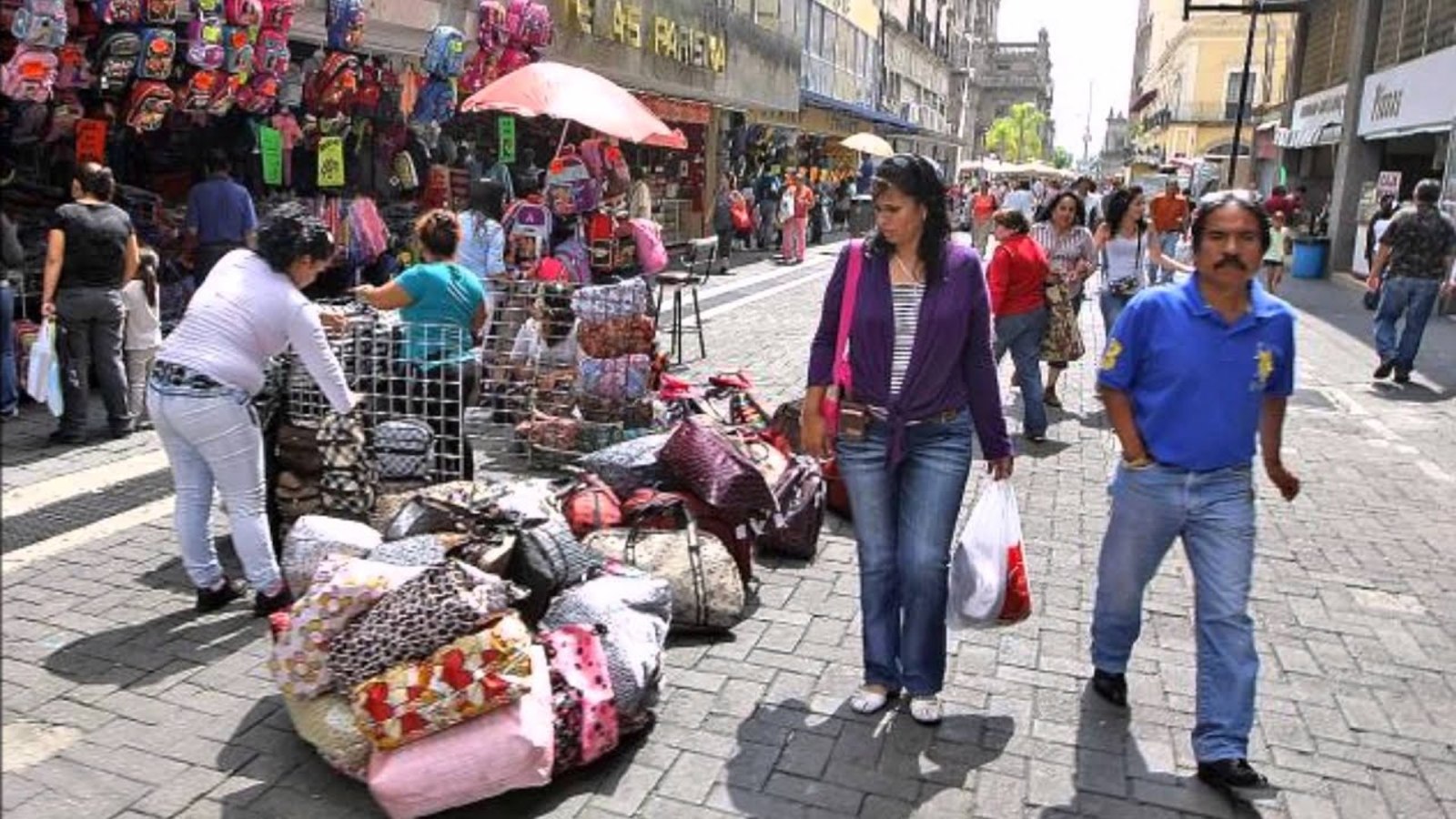 Participación. La economía informal en México representa el 23 por ciento del PIB nacional.