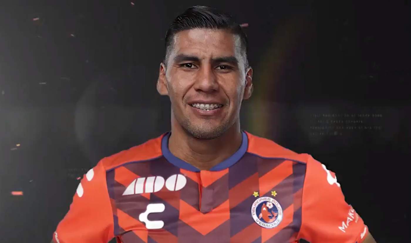 Carlos Salcido llega con 38 años al equipo de Veracruz. (ESPECIAL)