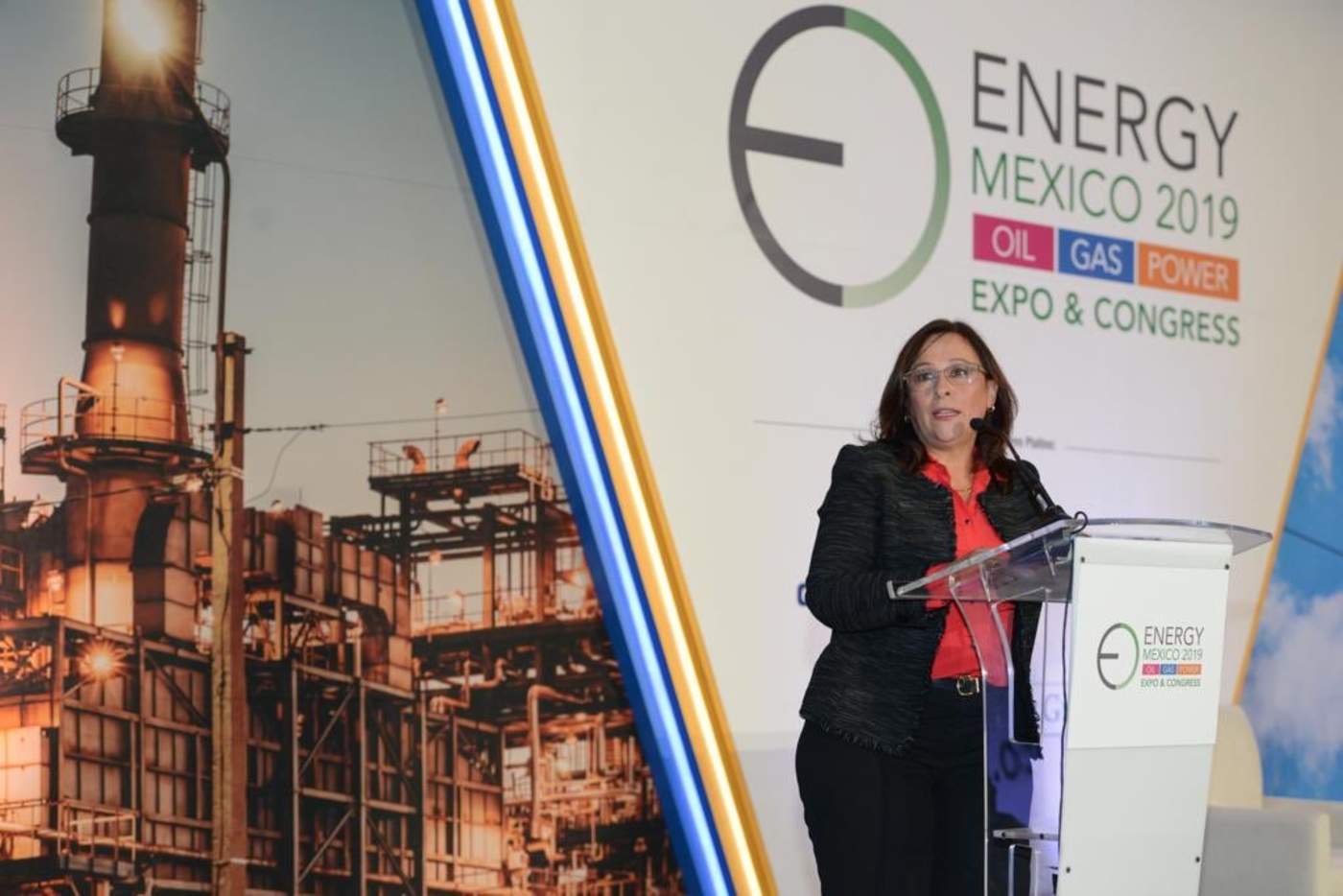 Rocío Nahle participó en la inauguración del “Energy Mexico Oil Gas Power 2019, Expo and Congress”. (ESPECIAL) 