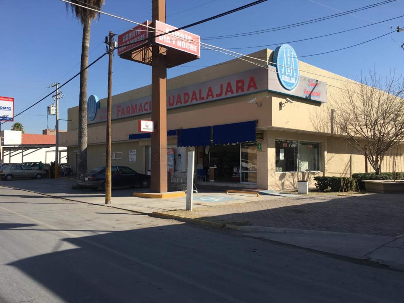 La madrugada de este miércoles se registraron dos asaltos a farmacias en Torreón. (EL SIGLO DE TORREÓN) 