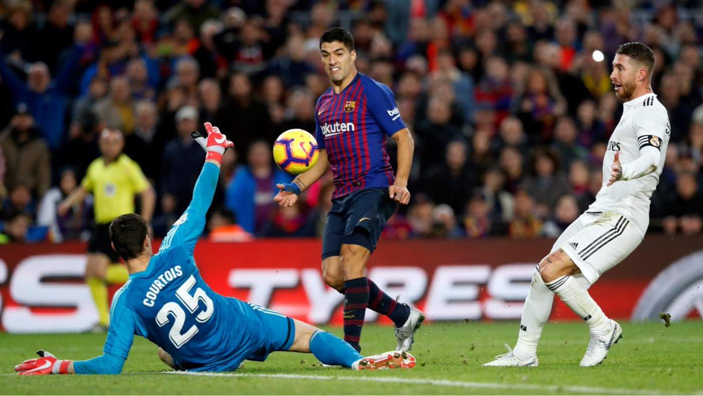 En el más reciente enfrentamiento, el Barcelona goleó al Real Madrid, revés que aceleró la salida de Julen Lopetegui como entrenador merengue. (Especial)