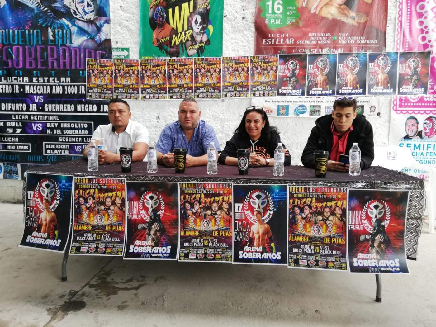 La inédita lucha Súper Extrema encabezará la función que se realizará este domingo 3 de febrero a partir de las 20:00 horas, en la Arena Los Soberanos, ubicada sobre el bulevar Rodríguez Triana en su esquina con la calle Lerdo, de la colonia Las Julietas. (ARCHIVO)