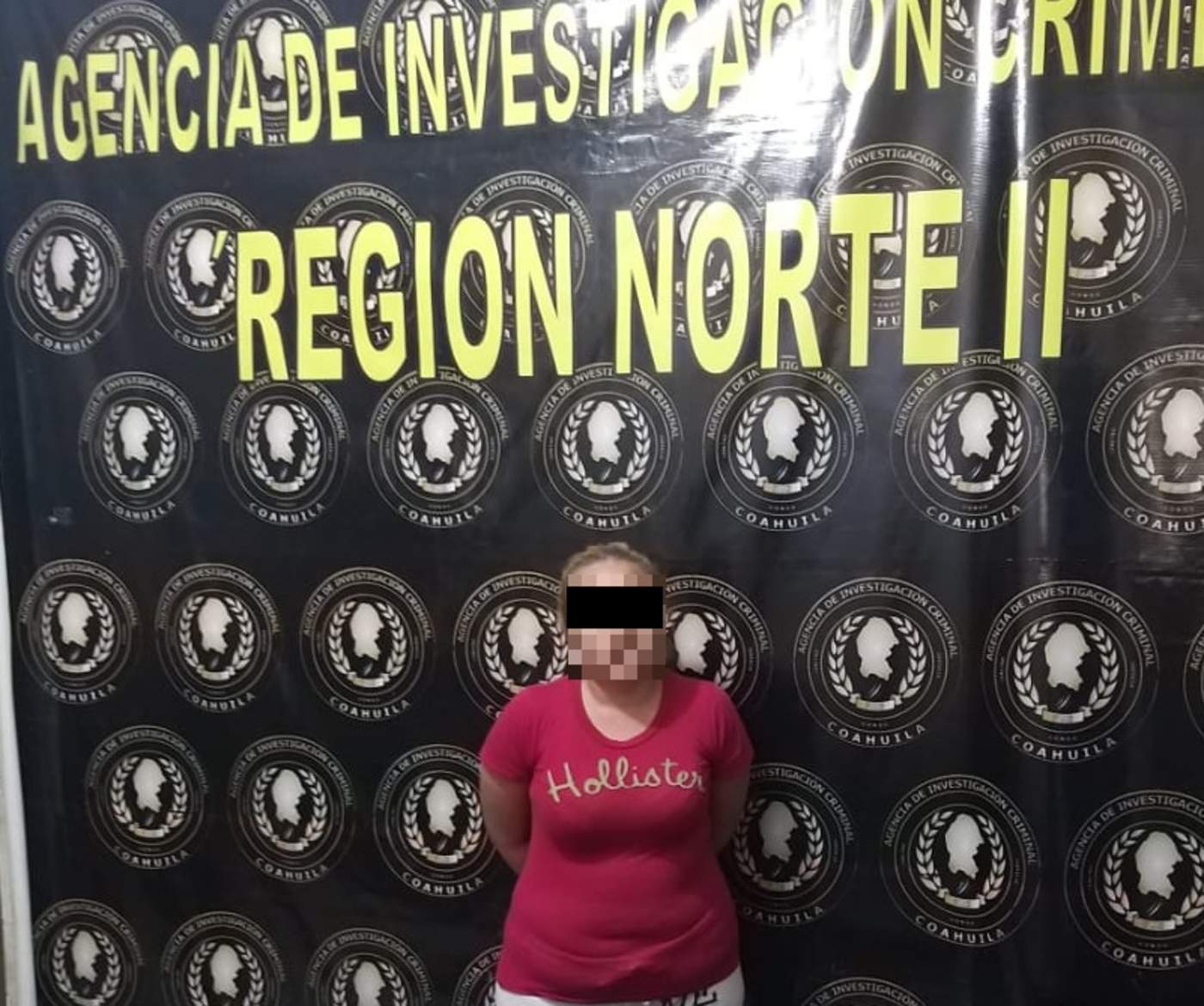 Una joven mujer fue detenida por elementos de la Agencia de Investigación Criminal (AIC), perteneciente a la Fiscalía General del Estado. (ESPECIAL)