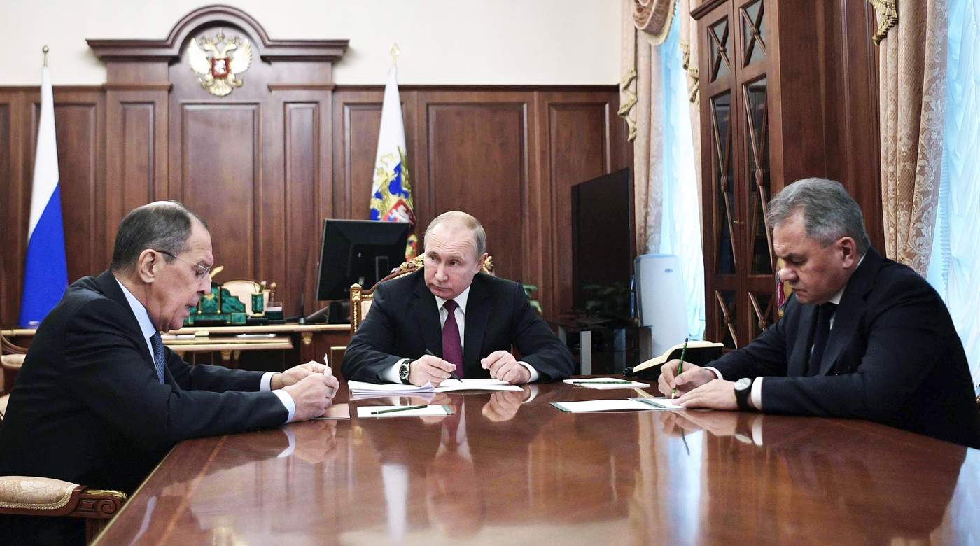 Putin responde a Estados Unidos y renuncia al tratado INF de desarme atómico. (EFE) 
