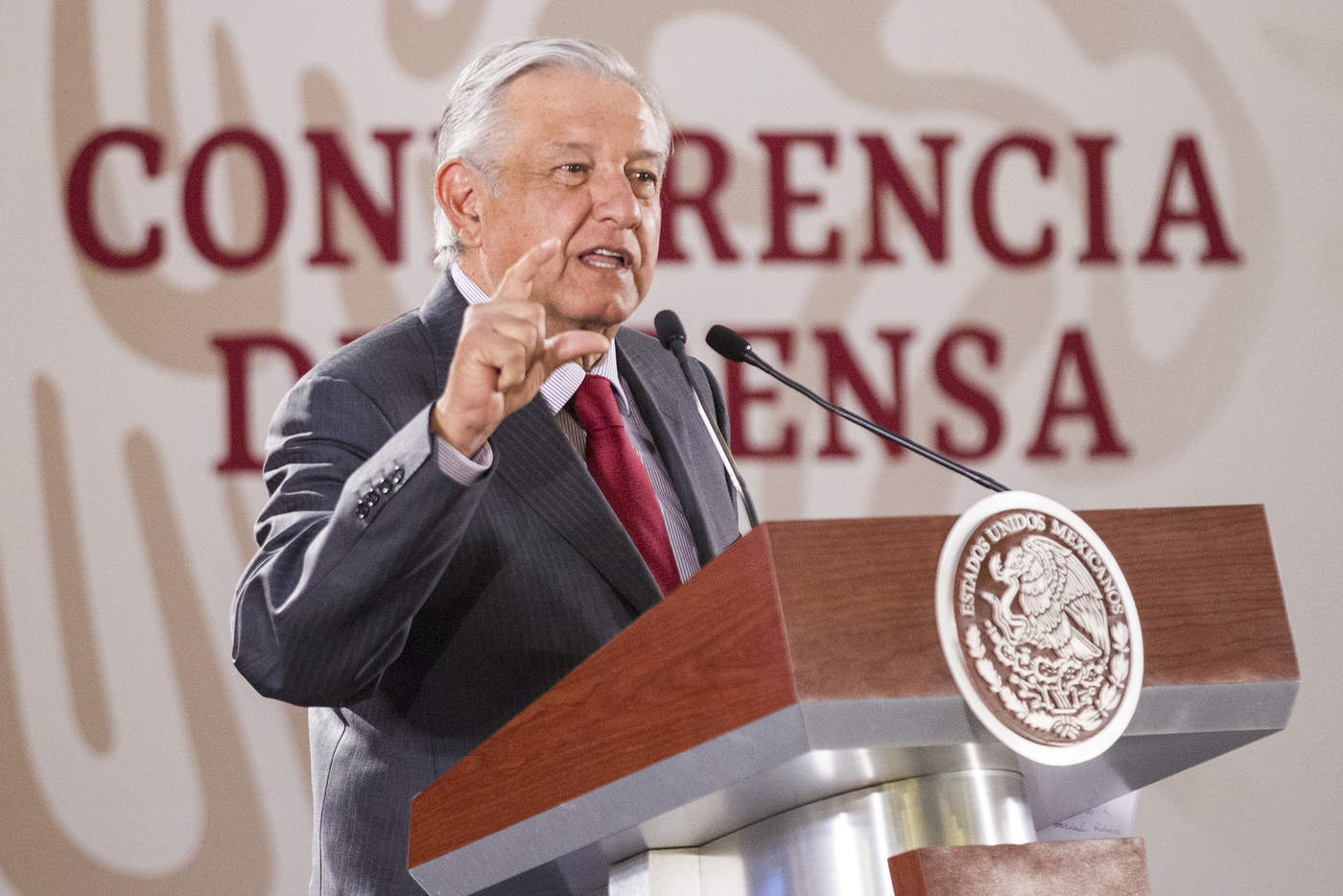 López Obrador indicó que con la aplicación del modelo económico neoliberal se dio una desatención a la sociedad. (NOTIMEX)