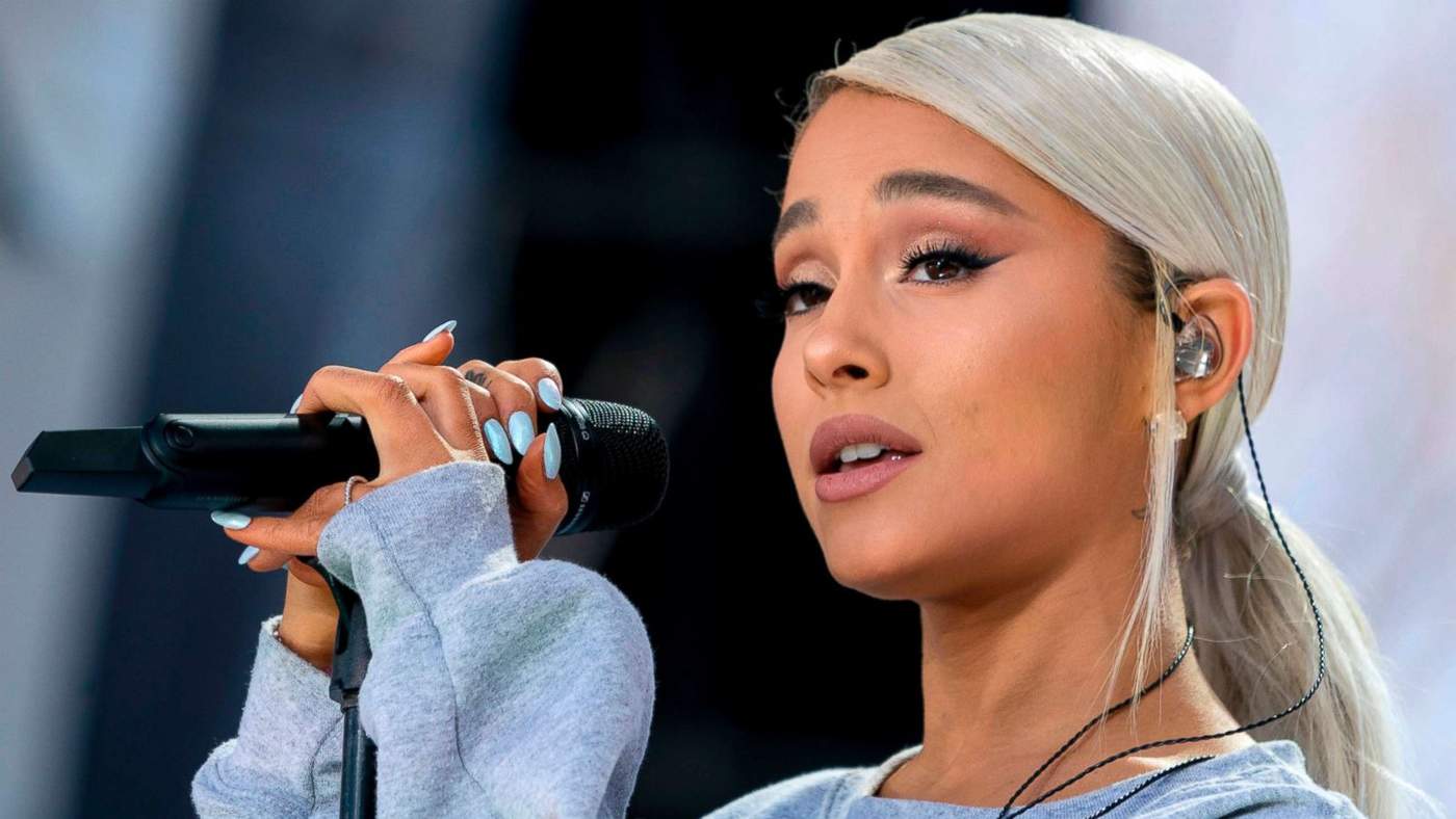 La cantante canceló su participación luego de que le negarán interpretar su nueva canción 7 Rings en los Grammy 2019. (ESPECIAL) 