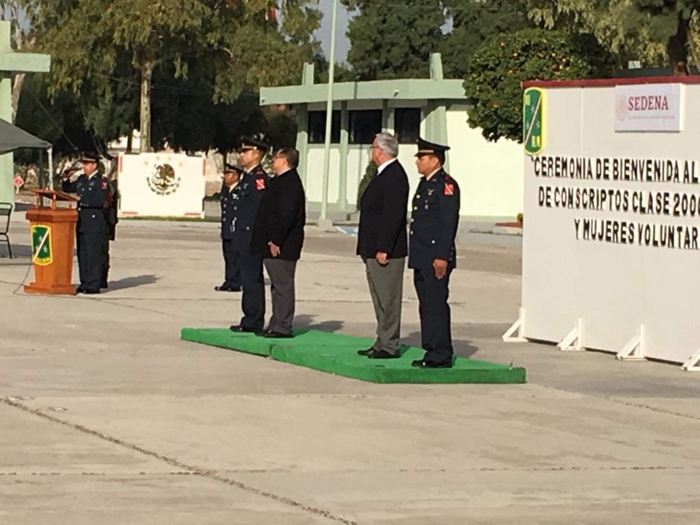 El evento se realizó en la explanada del 33 Batallón de Infantería, ubicado al oriente de la ciudad de Torreón. (EL SIGLO DE TORREÓN)