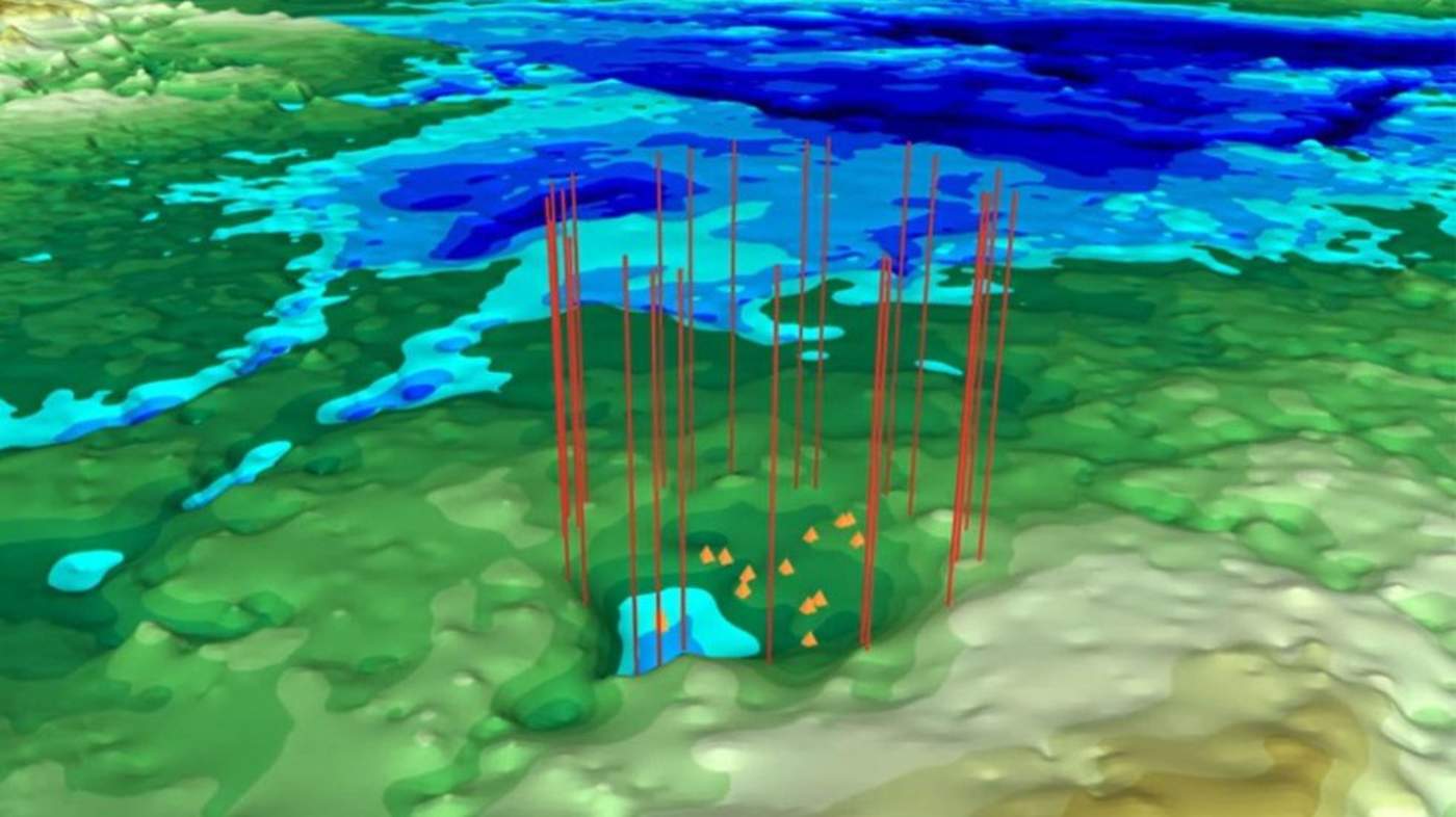 Este hallazgo del glaciólogo de la NASA, se une al reportado en noviembre del año pasado, un cráter de 19 millas de ancho debajo del glaciar Hiawatha, y el primero de impacto descubierto debajo de las capas de hielo de la Tierra. (ESPECIAL)