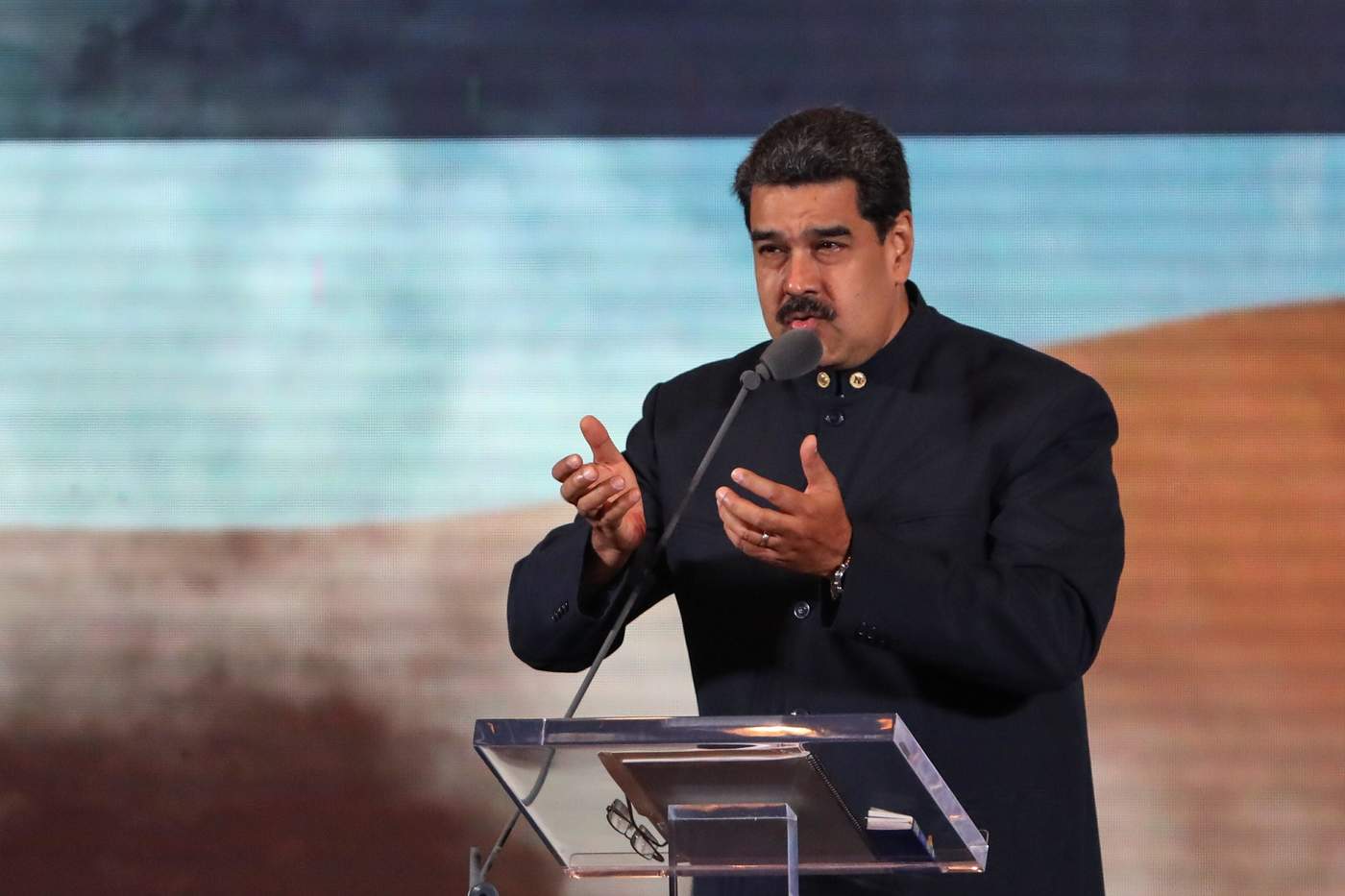Maduro califica al Gobierno de Trump de 'pandilla' de extremistas