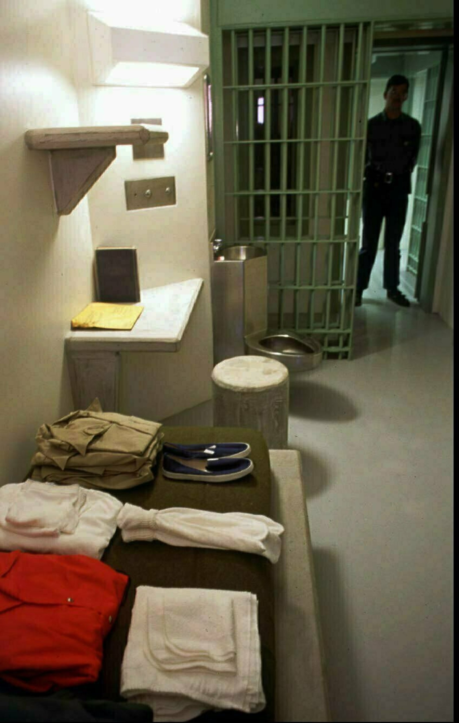 Espacio. Estas es la típica celda de la cárcel 'Supermax' de Florence, Colorado. (AGENCIAS)