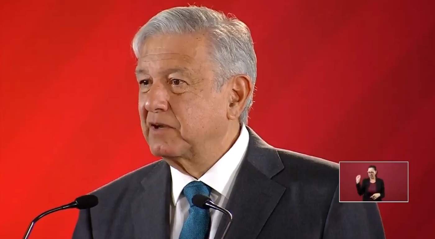 López Obrador reiteró que en su administración habrá libertad sindical total y no se impedirá la libre asociación de trabajadores. (ESPECIAL) 
