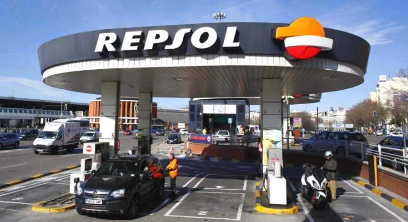 Repsol participará en los proyectos de construcción de dos nuevas infraestructuras logísticas para el almacenamiento y la distribución de hidrocarburos en México, que suman una capacidad total de almacenamiento de más de 600,000 barriles. (TWITTER)