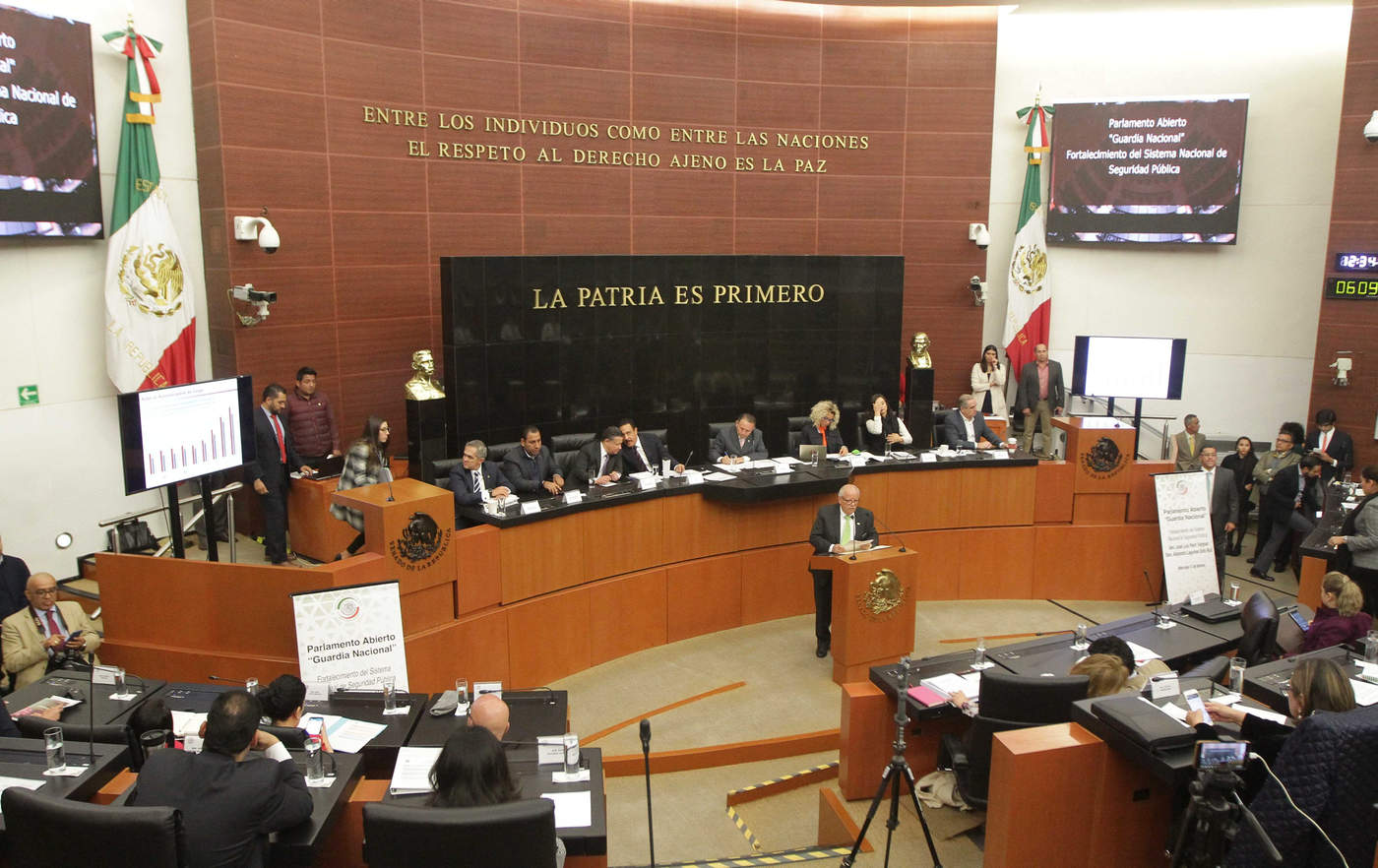 Este lunes se llevará a cabo la reunión de las comisiones unidas de Puntos Constitucionales y Estudios Legislativos Segunda del Senado de la República para analizar la minuta respecto a la Guardia Nacional. (ARCHIVO)