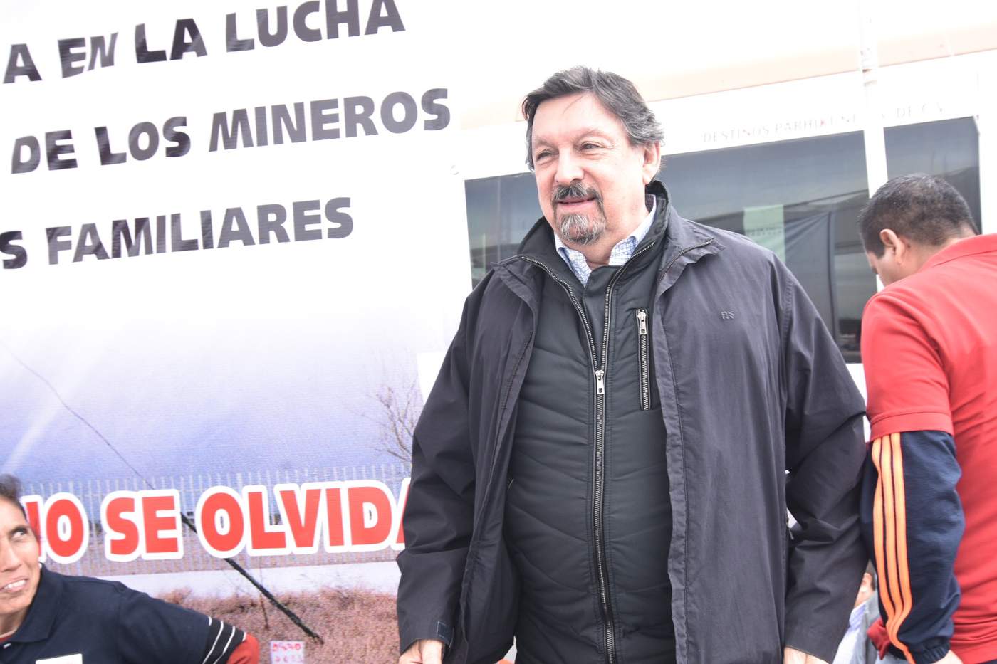 Napoleón Gómez Urrutia anunció que buscará junto con la Secretaria de Economía Marcela Márquez, una estrategia para proteger a la industria siderúrgica del país y salvar los miles de empleos que están en riesgo de perderse. (EL SIGLO COAHUILA)