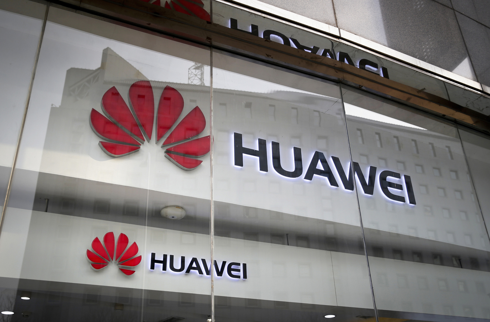 Huawei acusa a EUA por 'campaña geopolítica'