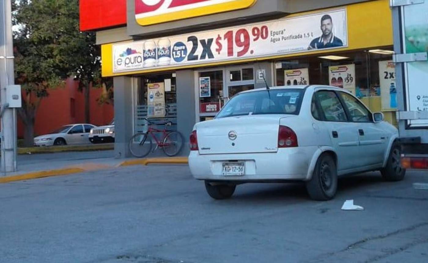 Hombres armados lo despojan de su vehículo en Torreón