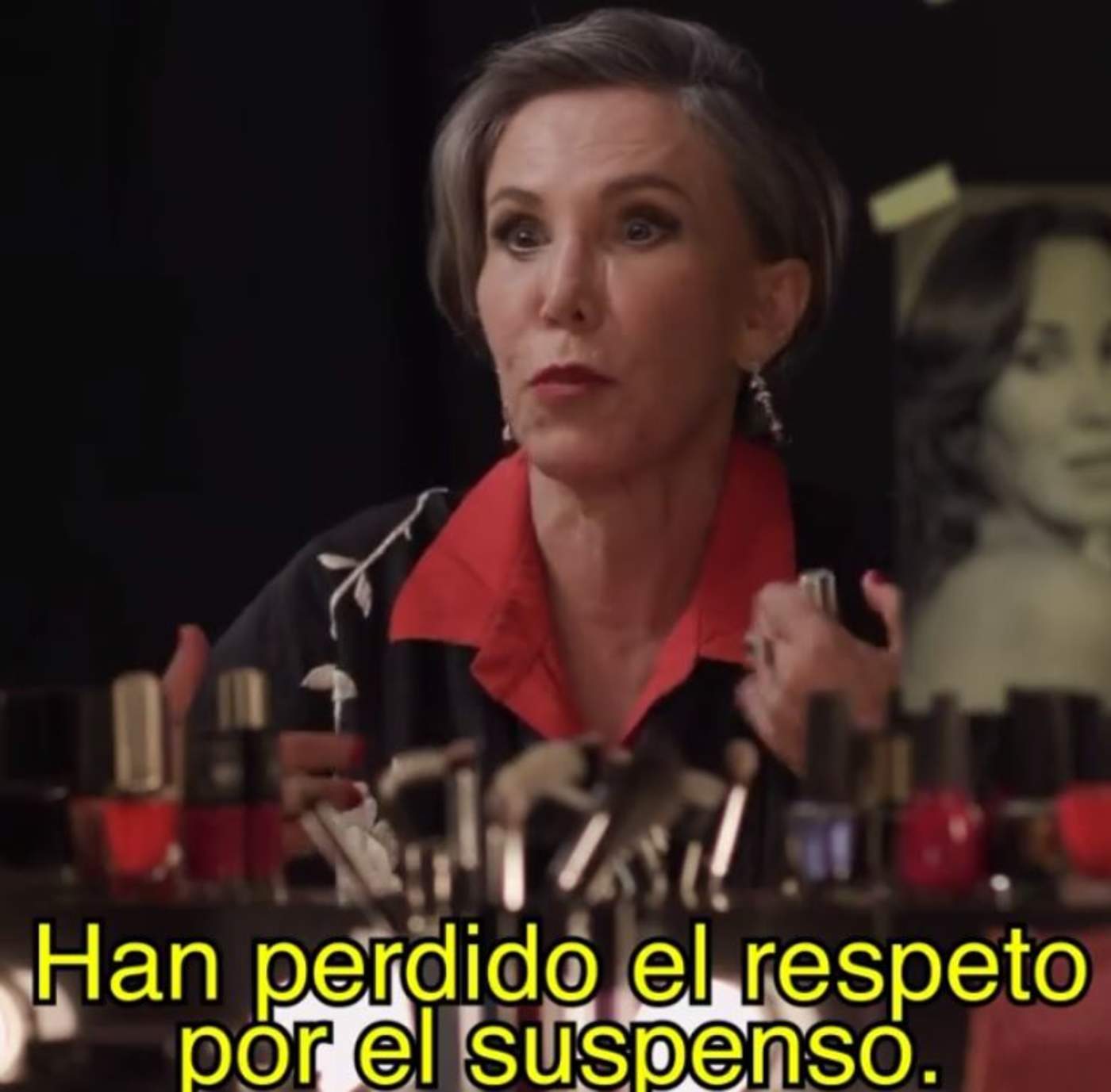 Publicidad. Florinda Meza en una escena donde anuncia su regreso a la pantalla grande. (ESPECIAL) 