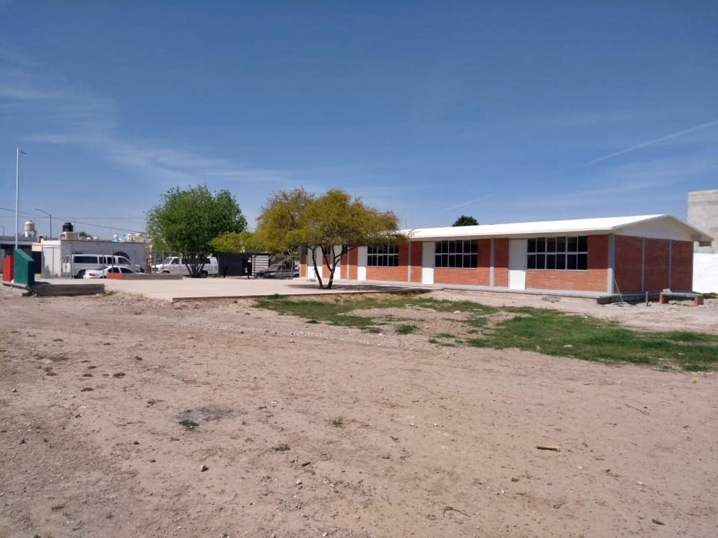 Anuncian construcción de escuelas en Torreón