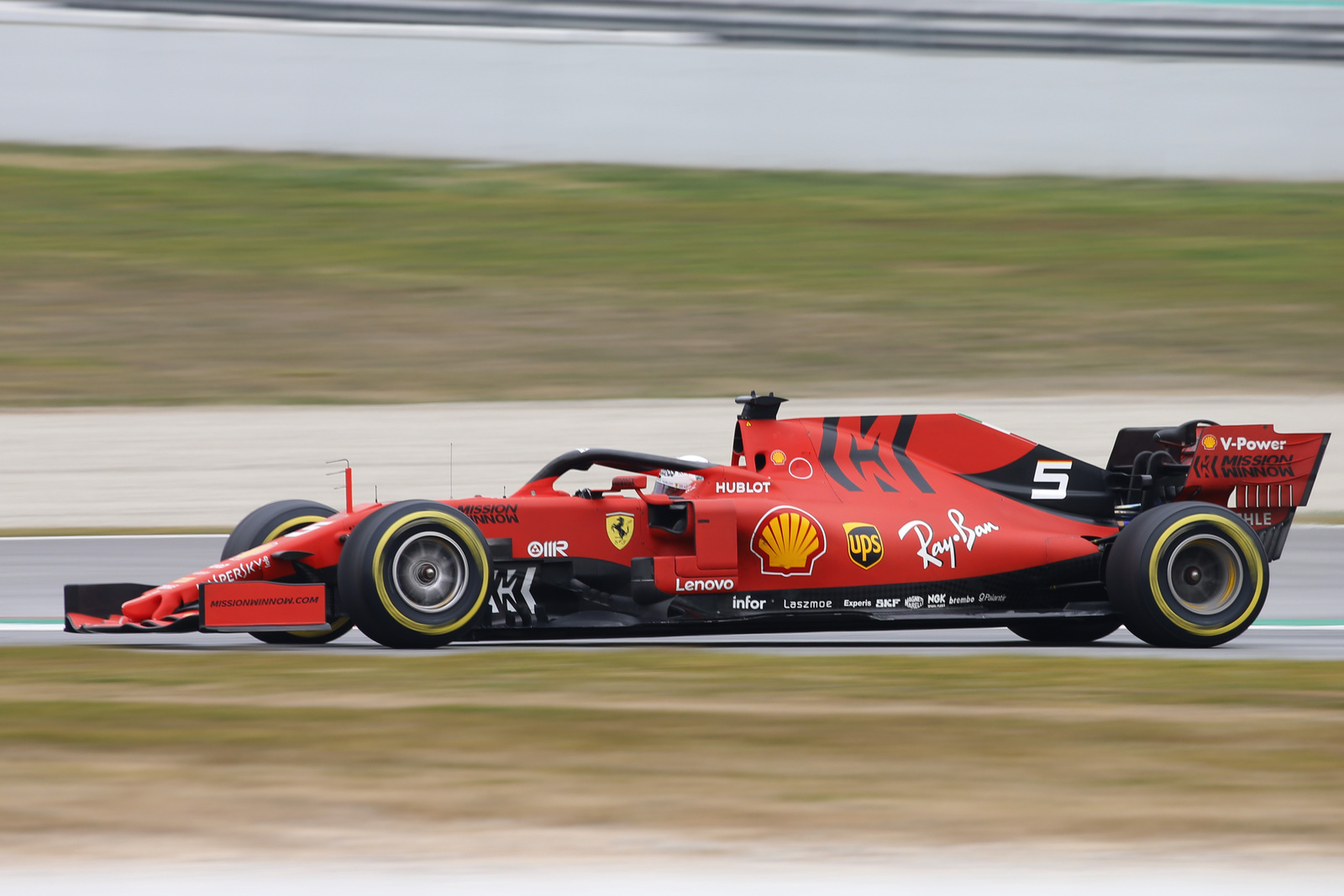 El piloto alemán de Ferrari, Sebastian Vettel, buscará su quinto campeonato de la Fórmula Uno; ganó del 2010 a 2013.