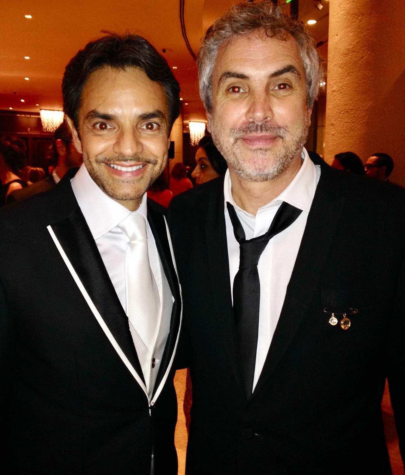 Para el recuerdo. Eugenio subió a su cuenta de Instagram una fotografía con el ganador del Oscar. (ESPECIAL)