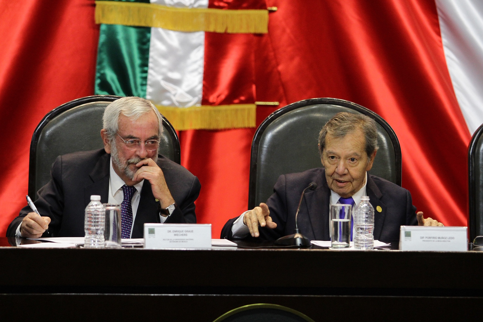 Relevante. Enrique Graue, rector de la UNAM firmó un convenio de colaboración con la Cámara de Diputados. (NOTIMEX)