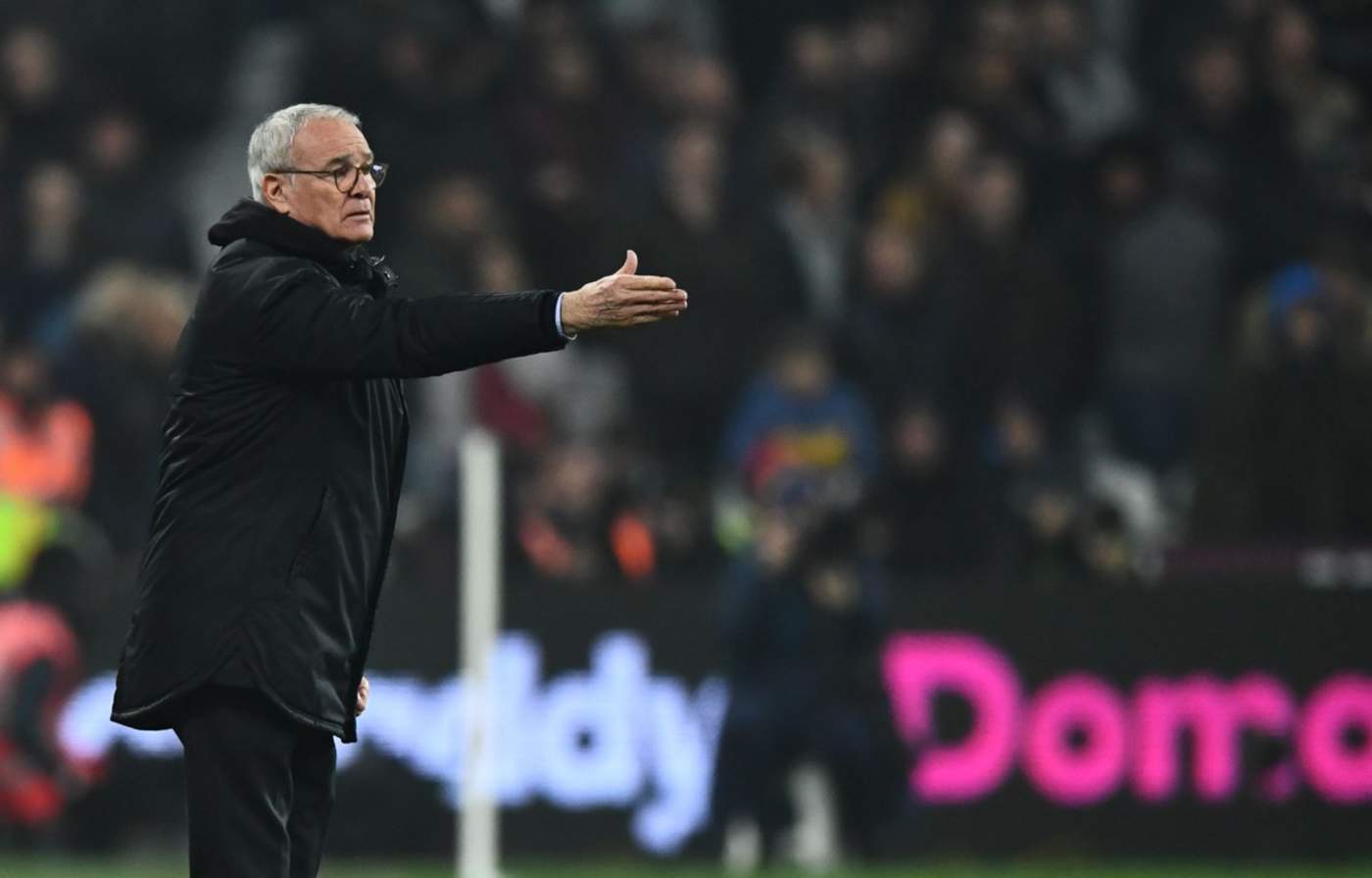 Desde su contratación en noviembre, Ranieri solo pudo cosechar 12 puntos en 16 partidos. (Especial)