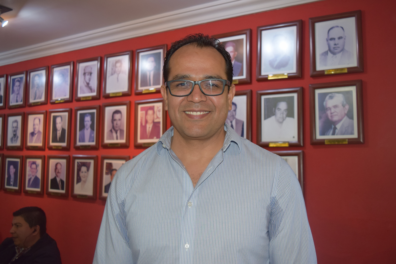 Omar Castañeda González solicitó licencia para dejar el cargo de regidor; es uno de los precandidatos de Morena a la alcaldía. (EL SIGLO DE TORREÓN)