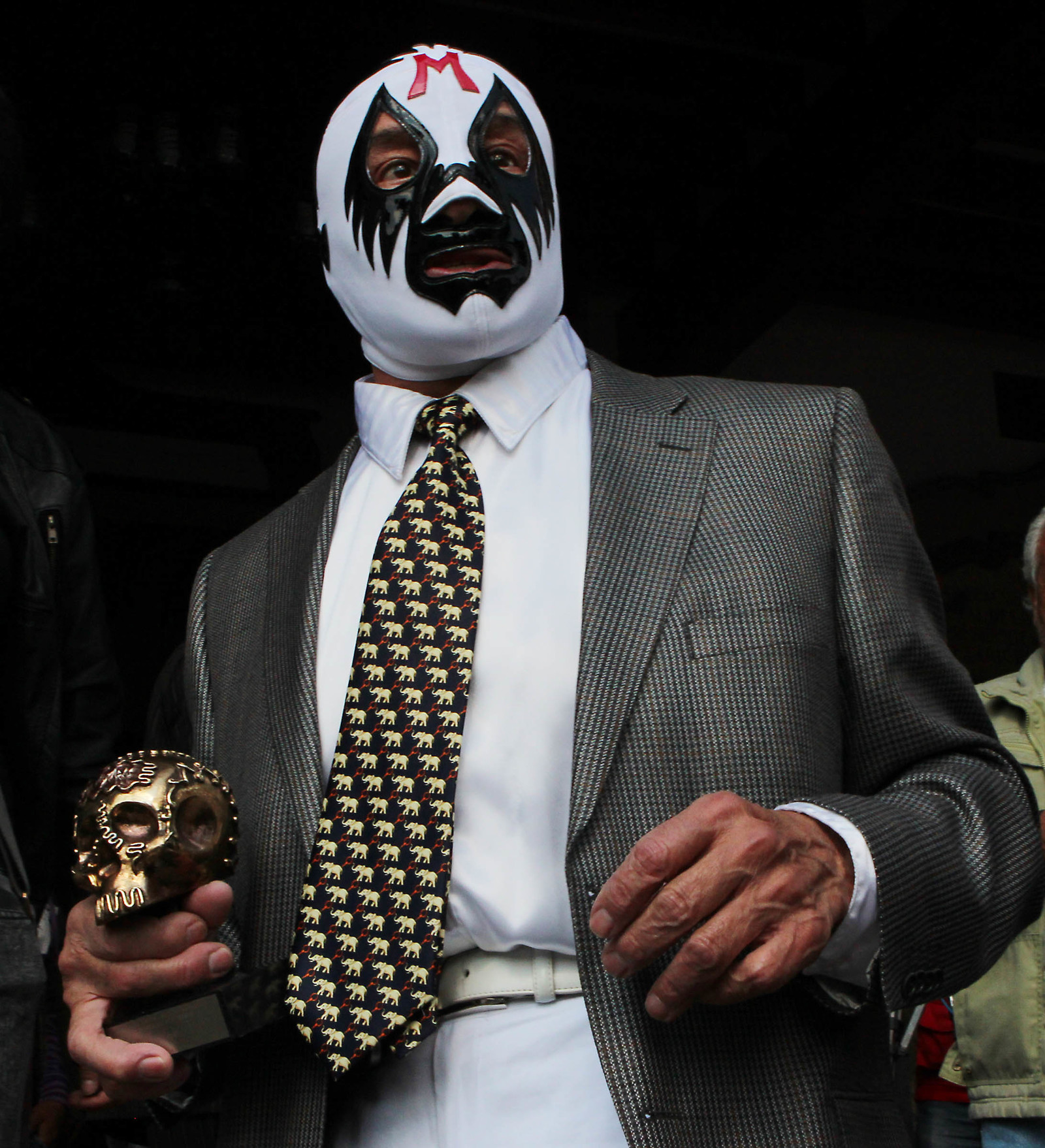 El legendario luchador Mil Máscaras luchará en Torreón el próximo domingo 10 de marzo en el Auditorio Municipal.