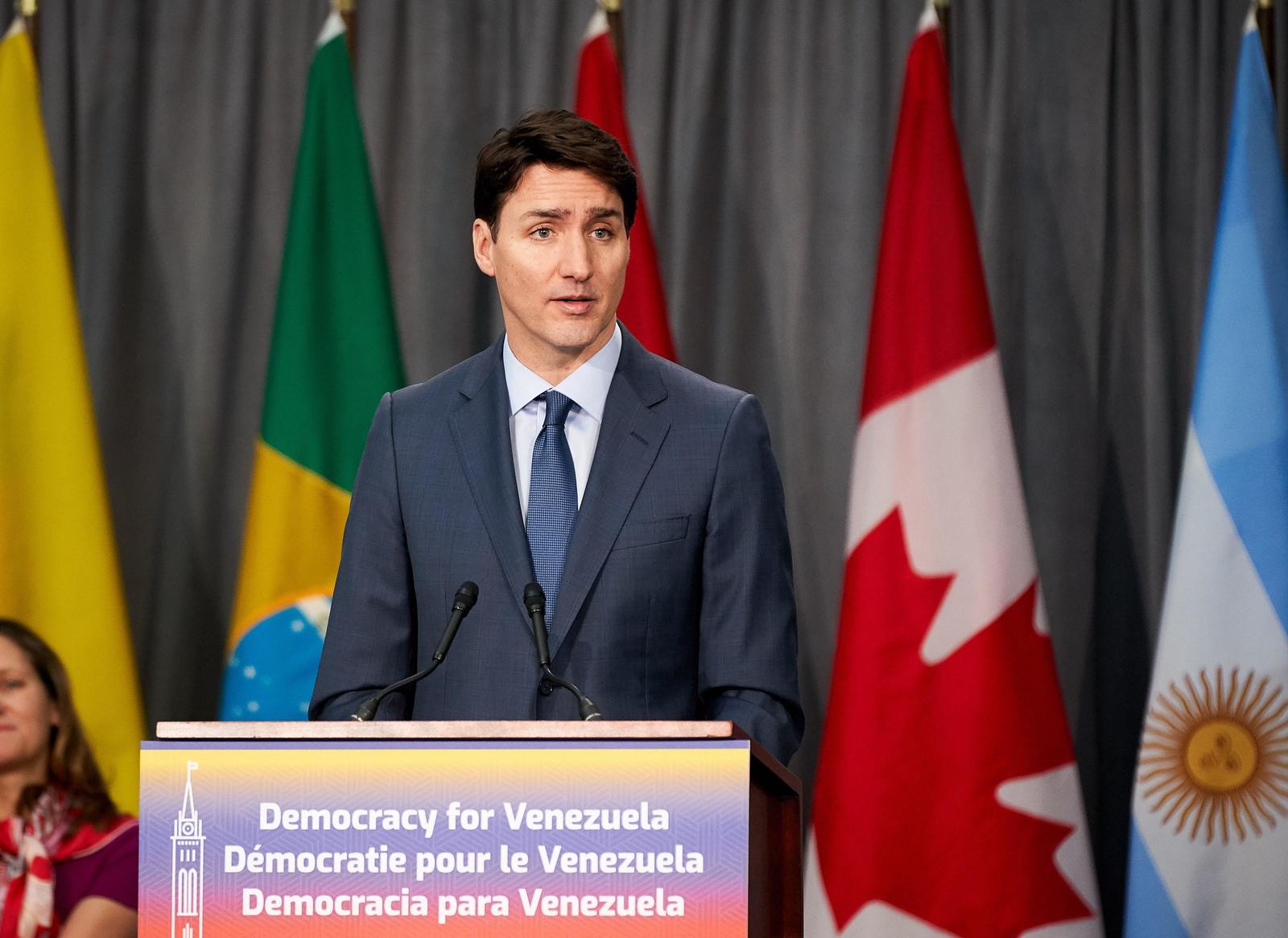 Trudeau ha elegido mantener una imagen de normalidad y aseguró que hay mayores preocupaciones para su Gobierno. (EFE)