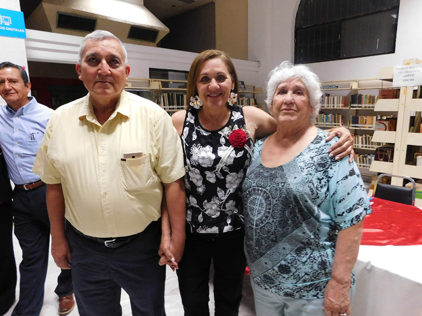 Álvaro Meraz Olivas, Patricia Taboada Reyes y Delfina Reyes
Muñoz.