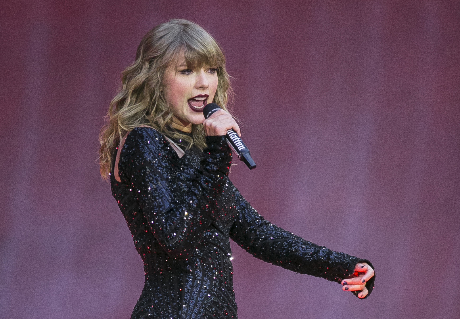 Segura. Taylor Swift habla sobre sus miedos o lo que ha aprendido en sus 29 años. (AP)