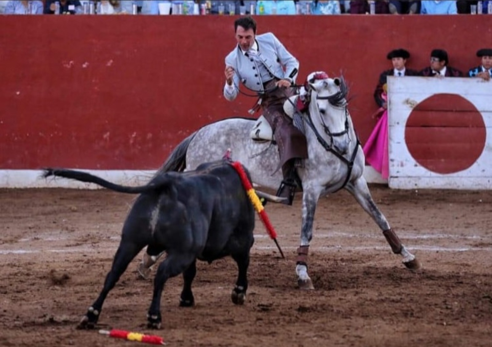 Andy Cartagena actuará por primera vez en la Comarca Lagunera, con su fabulosa cuadra de caballos.