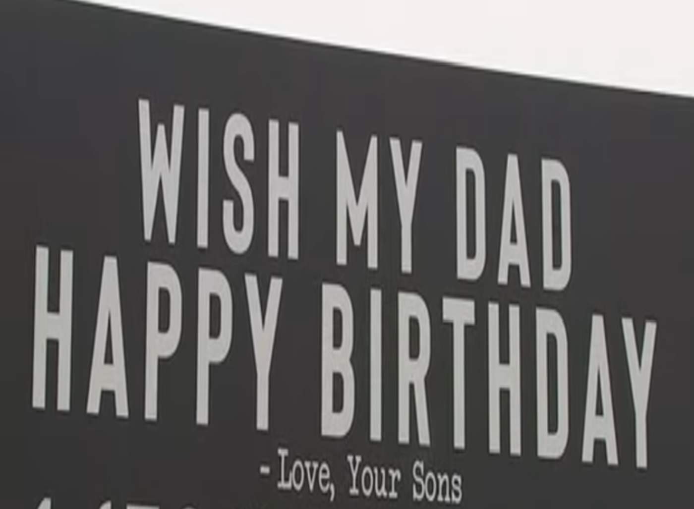 Invitan a la gente a felicitar a su papá en su cumpleaños