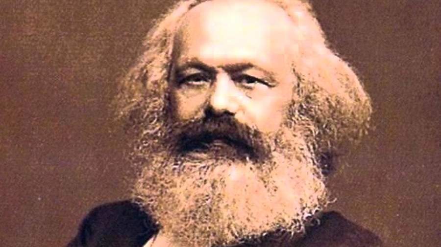 1883: Ve la última luz Karl Marx, importante pensador y activista revolucionario