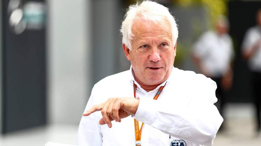 La Federación Internacional del Automóvil (FIA) emitió un comunicado en el que informó que Whiting murió el jueves por la mañana en Melbourne. (ESPECIAL)