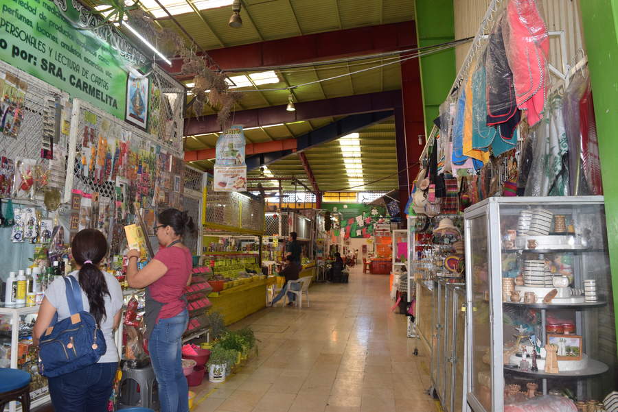 Repuntan ventas algunos comerciantes del Mercado Juárez