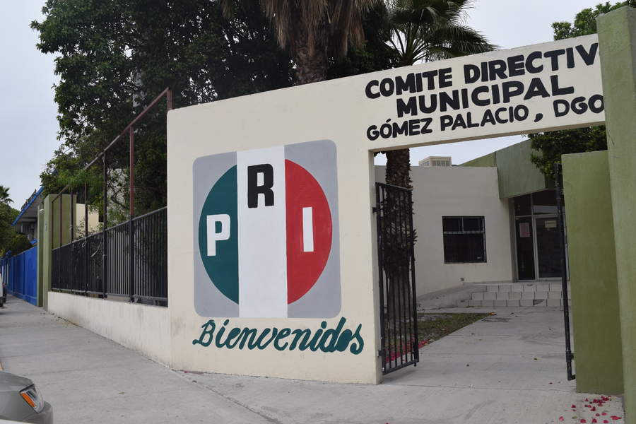 El presidente del PRI en Gómez Palacio señaló que este partido fue el único que cumplió con las disposiciones electorales en lo que respecta al periodo de precampañas. (EL SIGLO DE TORREÓN) 