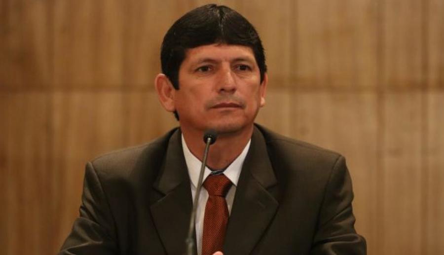 Agustín Lozano, presidente interino de la Federación Peruana de Futbol, está implicado en un caso de reventa de boletos en las eliminatorias sudamericanas para el Mundial de Rusia.
