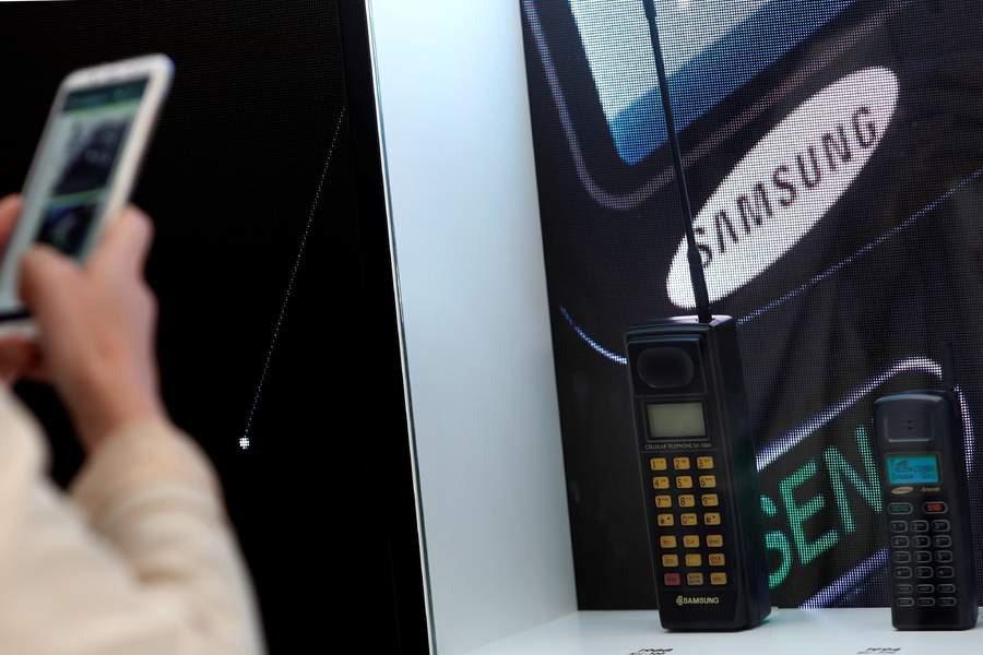 Al cierre de 2018 se vendieron en México 106.7 millones de smartphones, donde Samsung mantuvo su liderazgo por quinto año consecutivo, al crecer 3.5 puntos porcentuales y alcanzar una participación de mercado del 35.9 por ciento. (ARCHIVO)