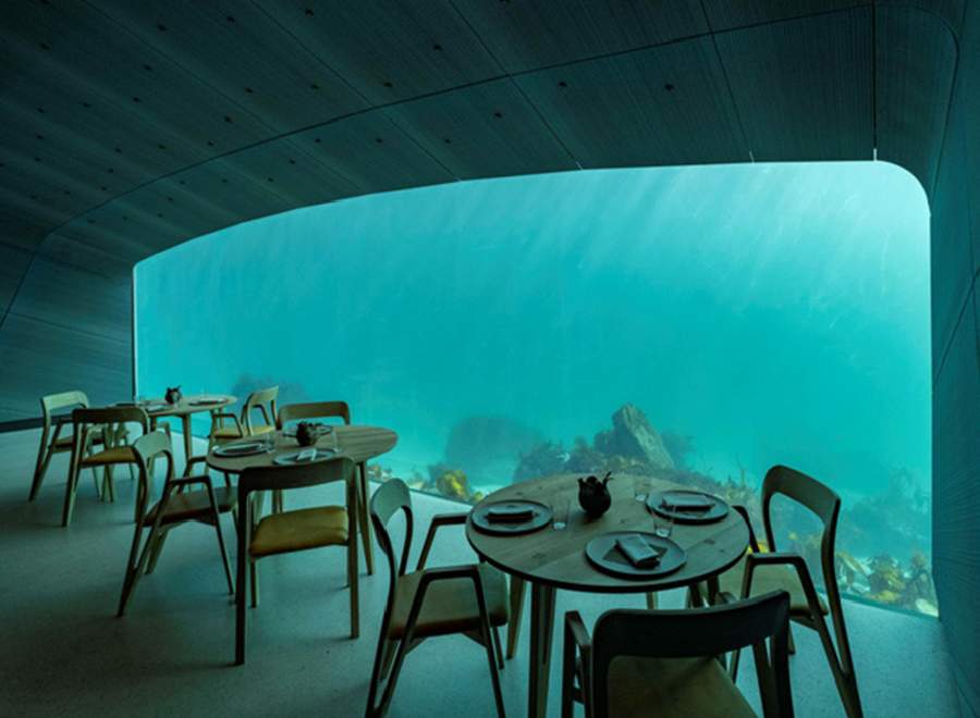 Abre el primer restaurante submarino de Europa