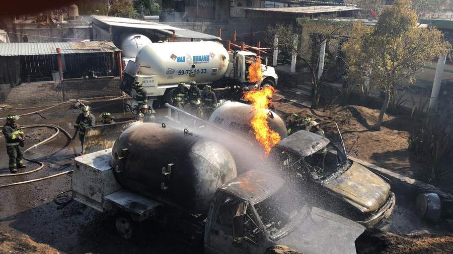 Explosión de pipa de gas hiere a seis personas en CDMX