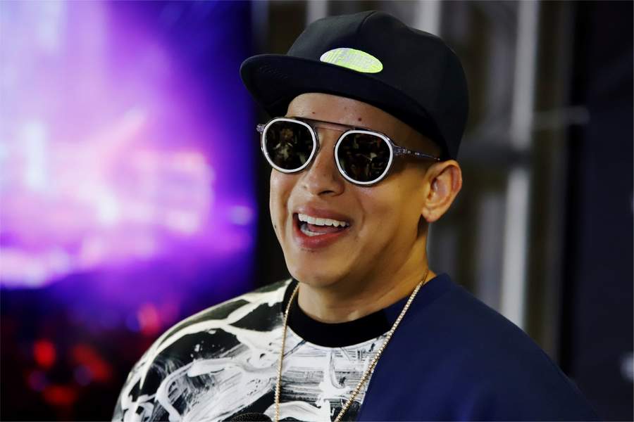 Daddy Yankee arrancó su carrera musical a sus 15 años en 'Playero 34', del productor musical DJ Playero, y donde por primera vez se escuchó la palabra reggaeton. (EFE)