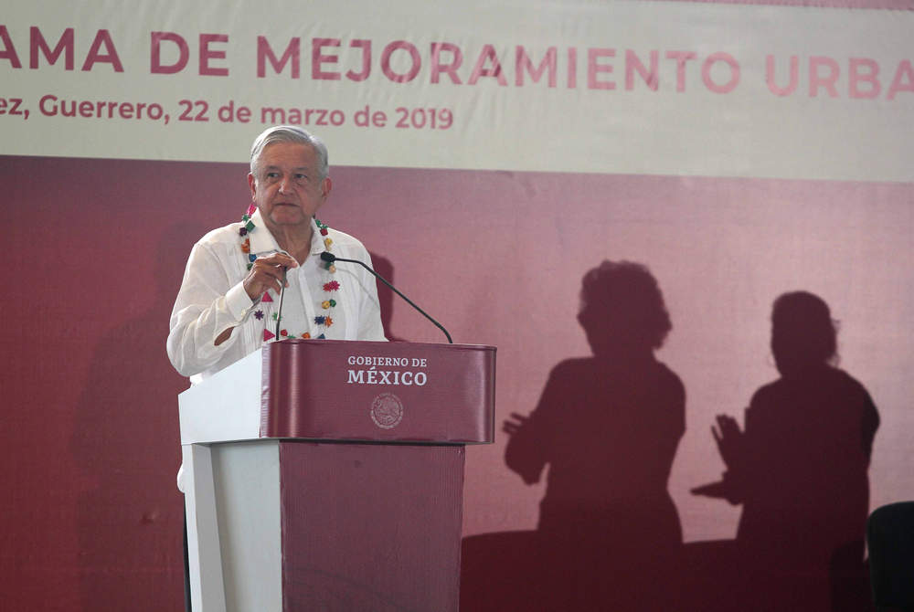 López Obrador aseguró que su objetivo es 'sacar al pueblo de la pobreza', tarea que no se logrará de la noche a la mañana, pero en la cual irán avanzando. (NOTIMEX)