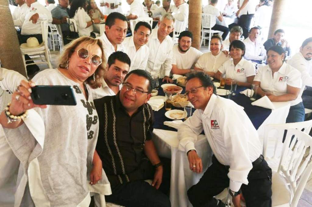 Elba Esther Gordillo reapareció el fin de semana en Chiapas en evento de partido RSP. (FACEBOOK) 