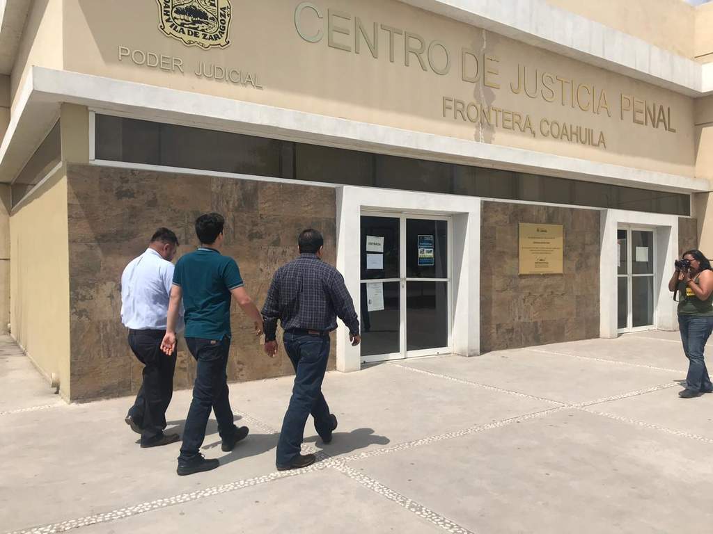 El Juez de Control fijó la nueva audiencia inicial para el viernes a las 13:00, luego de autorizar la duplicidad del término solicitado por la defensa. (ARCHIVO)